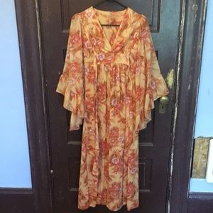 BEAUTIFUL sun goddess vintage dress